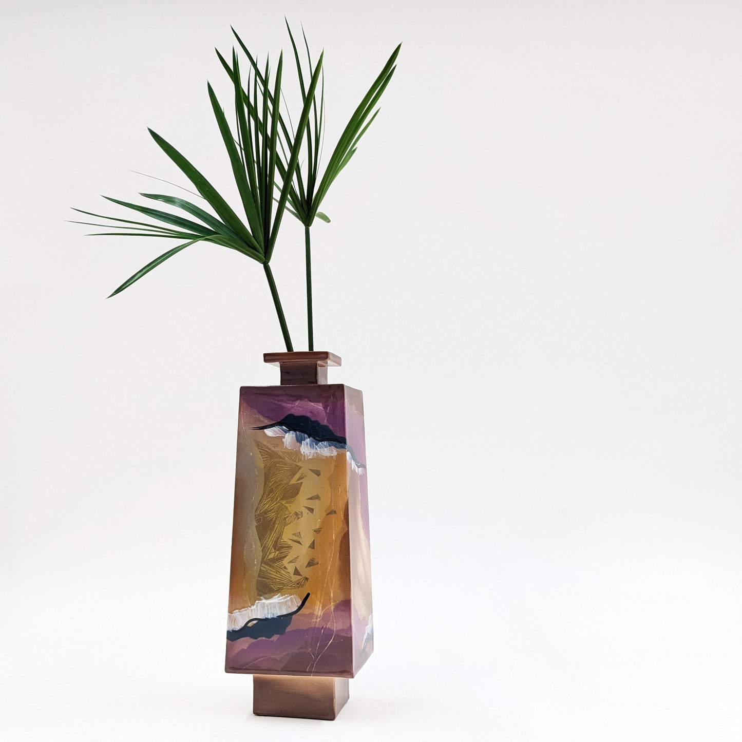 Angular Vase in Sierra