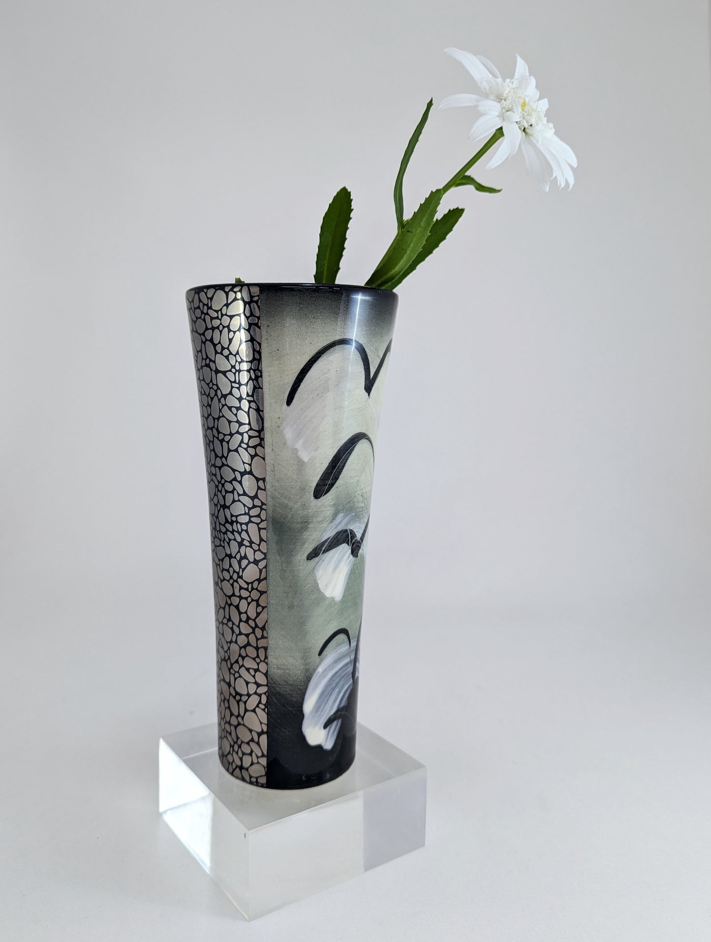 Pilsner Vase