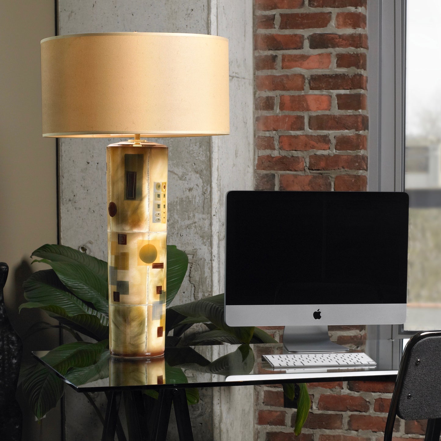 Cylindrical Table Lamp