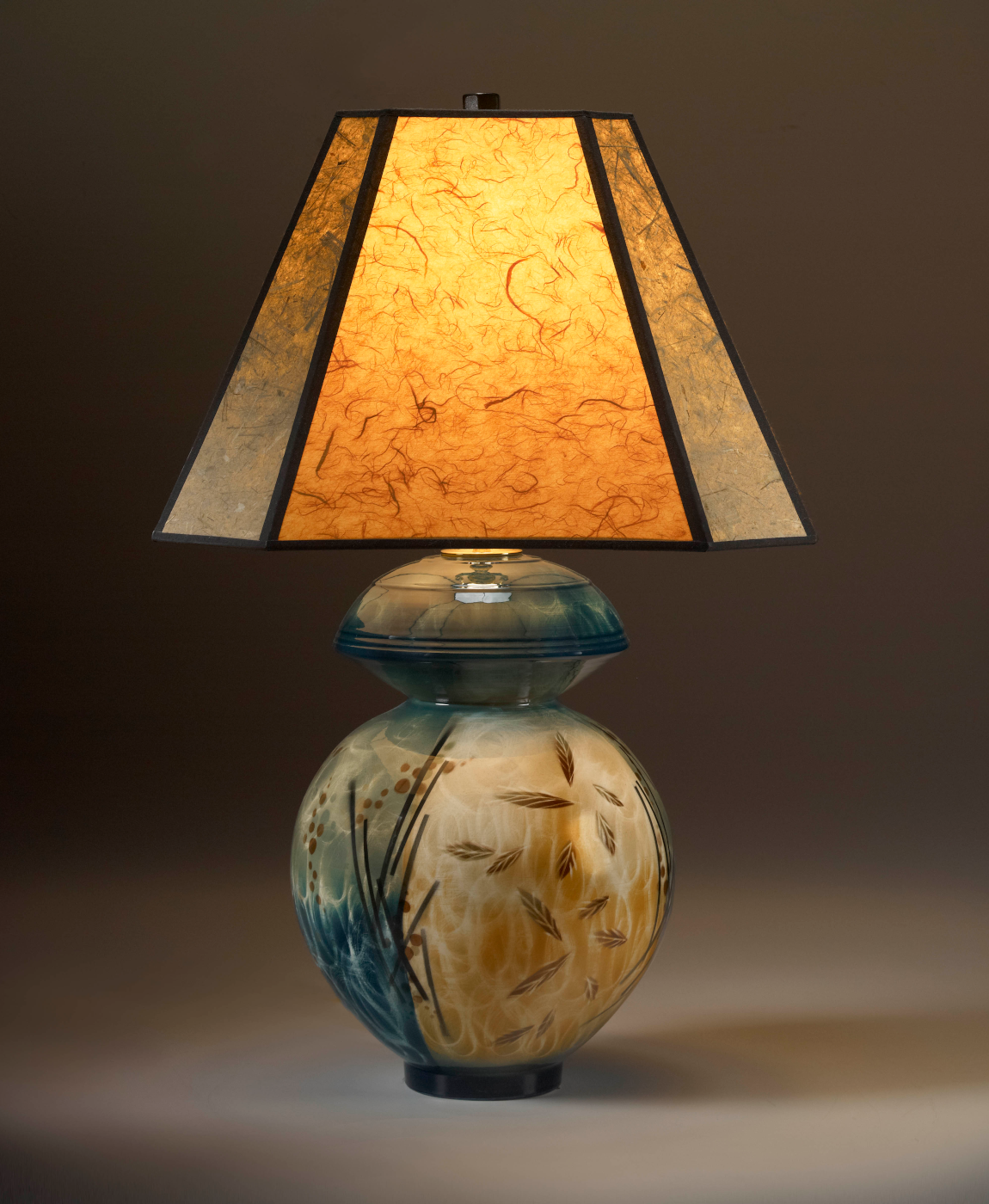 Round Table Lamp